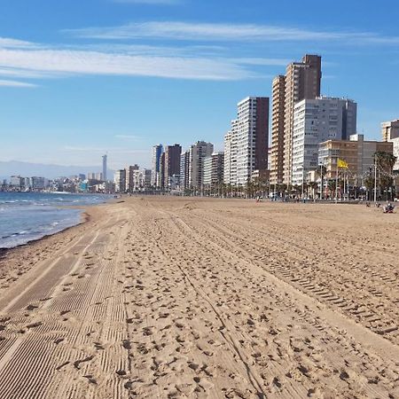 Apartamento Disponible Apt Marblaw-18 A 31 Octubre 1ª Linea- Aire Acondic -2Hab 2Bn, Parking Opcionable Extra Benidorm Exterior foto